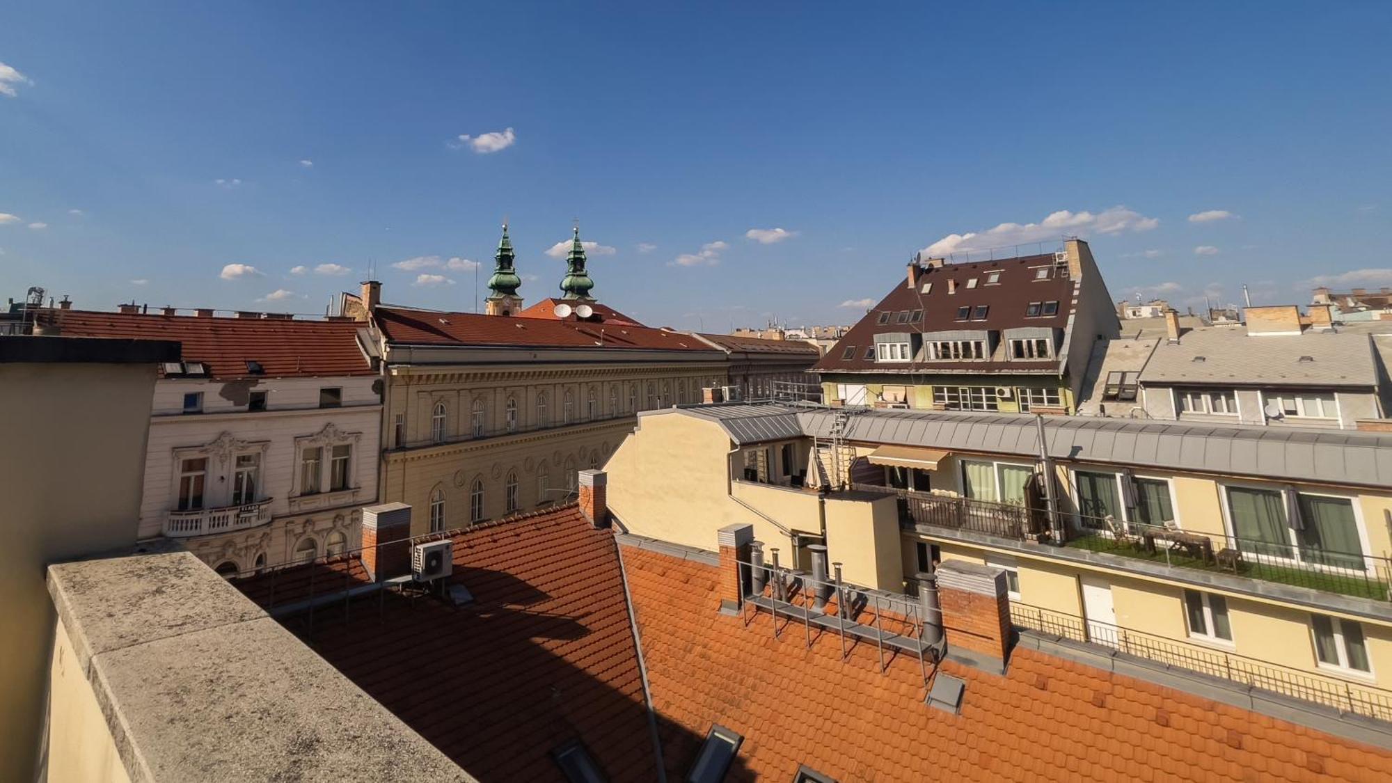 Luxurious Penthouse In The Heart Of Budapest Exterior foto
